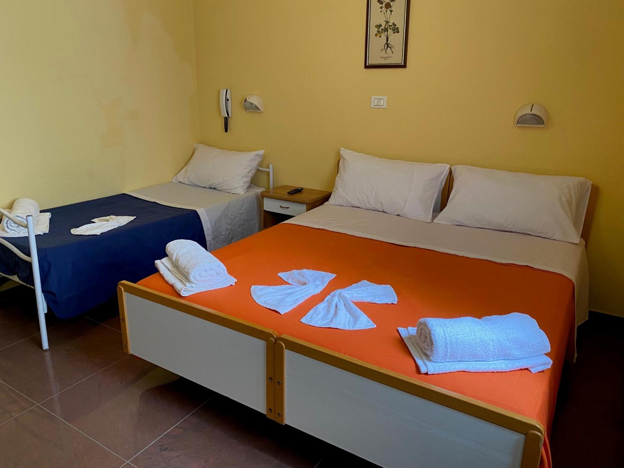 Hotel Piccari Nuova Gestione 리미니 외부 사진