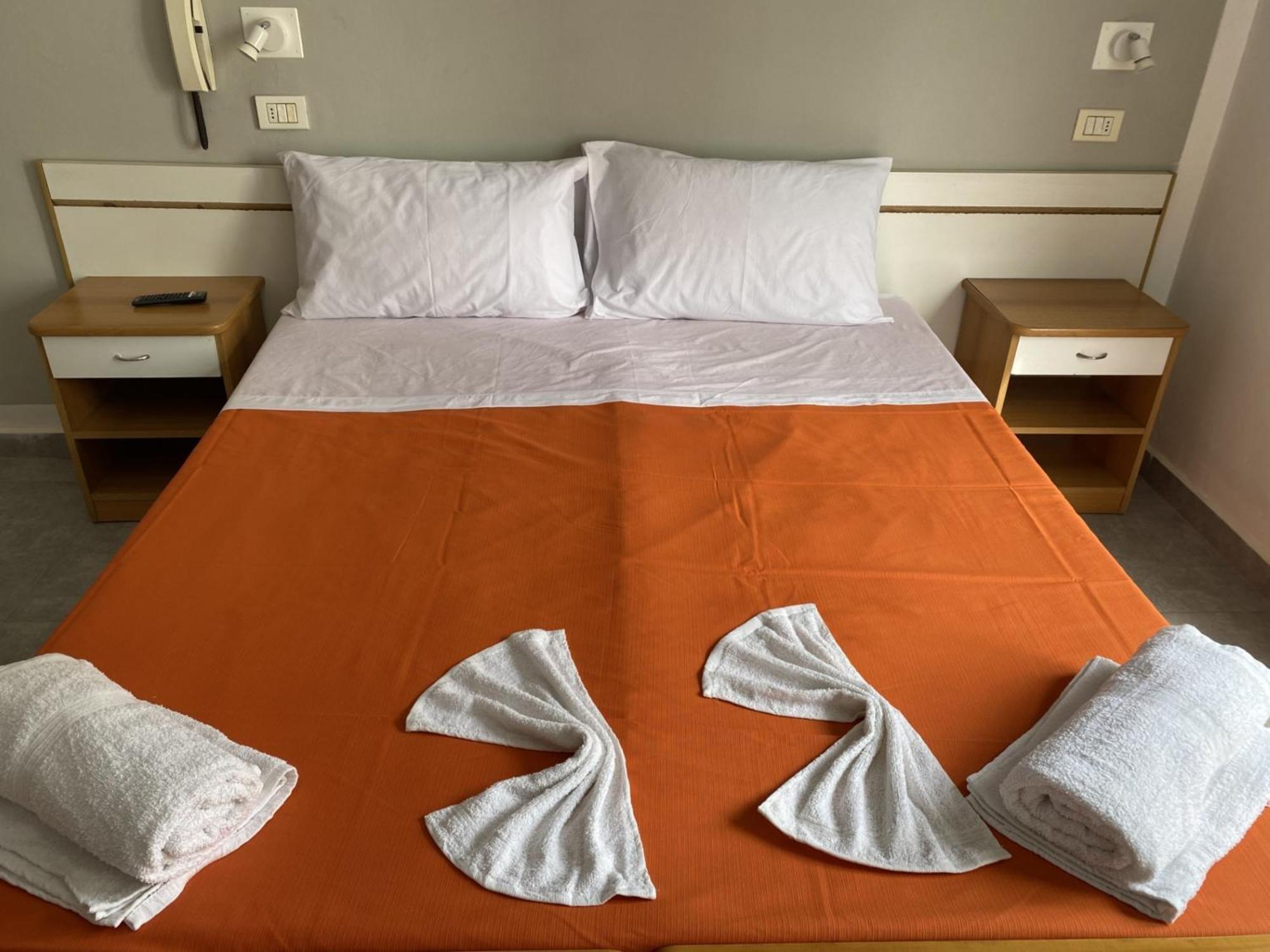 Hotel Piccari Nuova Gestione 리미니 외부 사진